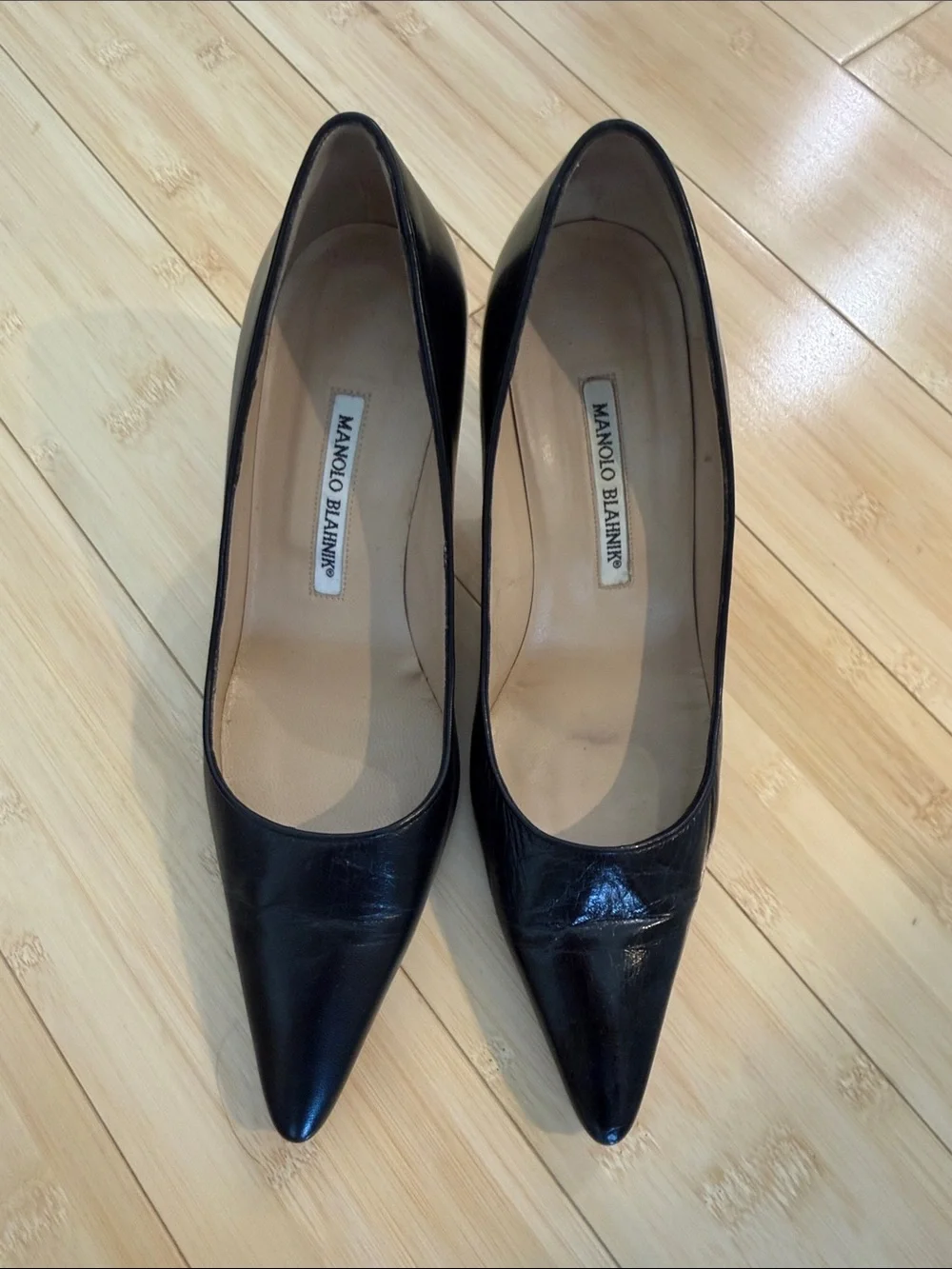 Manolo Blahnik classic black